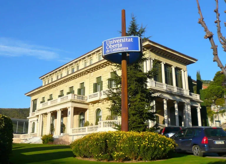 La Universitat Oberta de Catalunya se une a RENIC